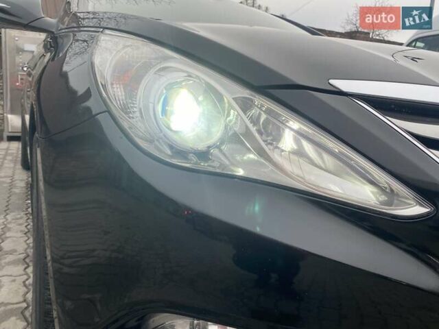 Черный Хендай Соната, объемом двигателя 2.4 л и пробегом 97 тыс. км за 10700 $, фото 11 на Automoto.ua