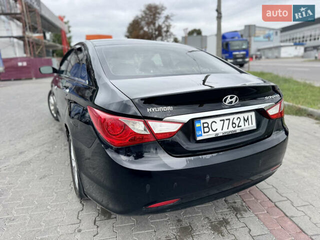 Черный Хендай Соната, объемом двигателя 2 л и пробегом 320 тыс. км за 4950 $, фото 7 на Automoto.ua