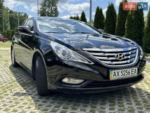 Хендай Соната 2010 в Харькове на Automoto.ua Черный Хендай Соната, объемом двигателя 2 л и пробегом 38 тыс. км за 11300 $, фото 1 на Automoto.ua