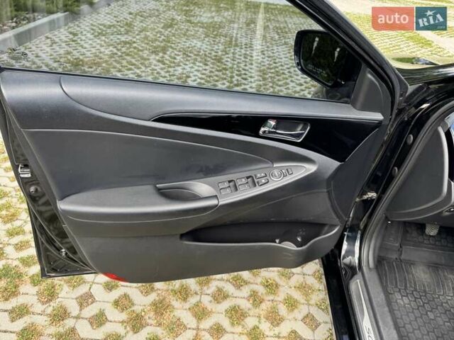 Хендай Соната 2010 в Харькове на Automoto.ua Черный Хендай Соната, объемом двигателя 2 л и пробегом 38 тыс. км за 11300 $, фото 18 на Automoto.ua