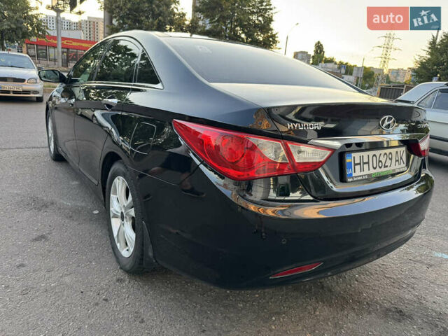 Черный Хендай Соната, объемом двигателя 2.4 л и пробегом 270 тыс. км за 9200 $, фото 48 на Automoto.ua