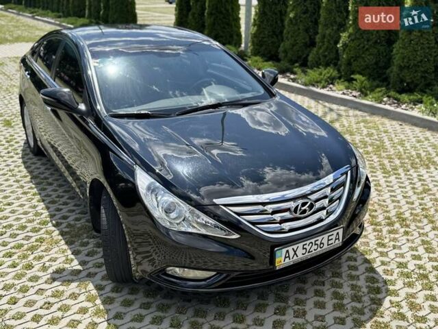 Хендай Соната 2010 в Харькове на Automoto.ua Черный Хендай Соната, объемом двигателя 2 л и пробегом 38 тыс. км за 11300 $, фото 2 на Automoto.ua