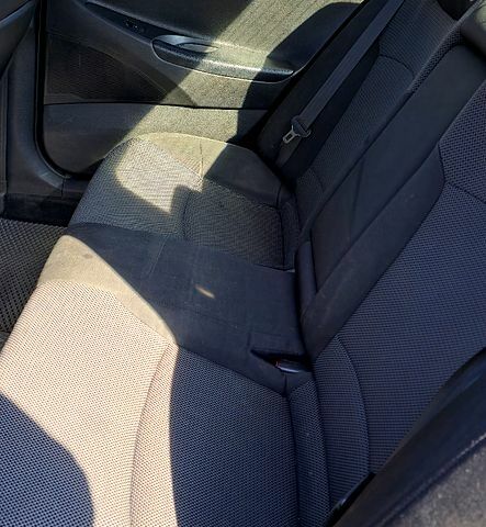 Черный Хендай Соната, объемом двигателя 2 л и пробегом 190 тыс. км за 7500 $, фото 8 на Automoto.ua