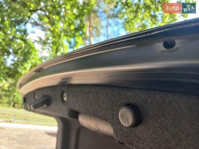 Черный Хендай Соната, объемом двигателя 2.36 л и пробегом 118 тыс. км за 9600 $, фото 90 на Automoto.ua