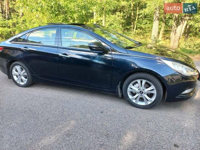 Черный Хендай Соната, объемом двигателя 2.36 л и пробегом 118 тыс. км за 9600 $, фото 21 на Automoto.ua