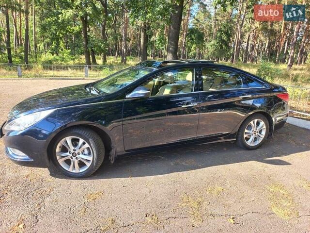 Черный Хендай Соната, объемом двигателя 2.36 л и пробегом 118 тыс. км за 9600 $, фото 107 на Automoto.ua