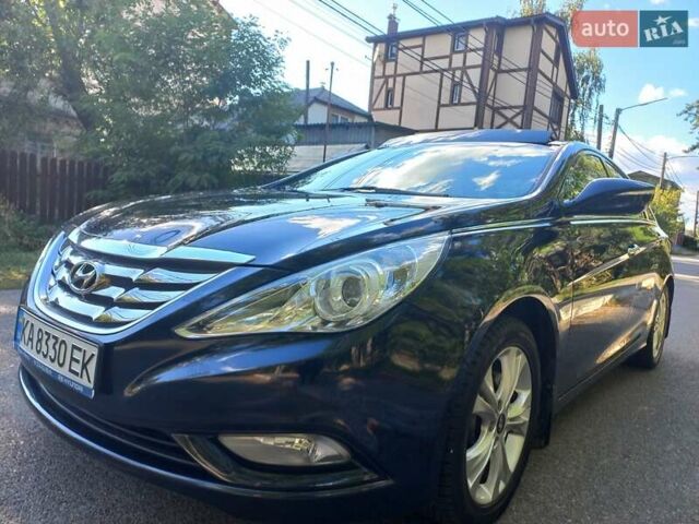 Черный Хендай Соната, объемом двигателя 2.36 л и пробегом 118 тыс. км за 9600 $, фото 5 на Automoto.ua