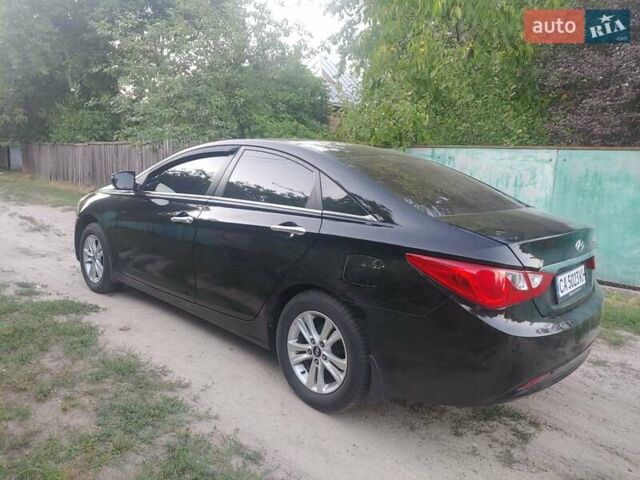 Черный Хендай Соната, объемом двигателя 2 л и пробегом 176 тыс. км за 8700 $, фото 10 на Automoto.ua