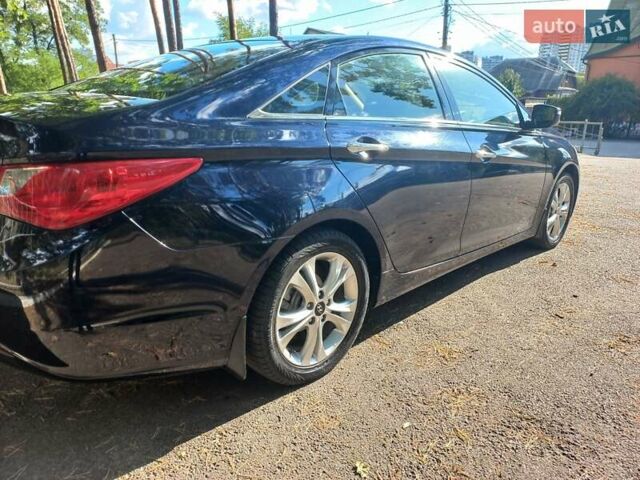 Черный Хендай Соната, объемом двигателя 2.36 л и пробегом 118 тыс. км за 9600 $, фото 35 на Automoto.ua