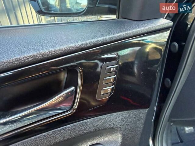 Чорний Хендай Соната, об'ємом двигуна 2.36 л та пробігом 260 тис. км за 8700 $, фото 21 на Automoto.ua