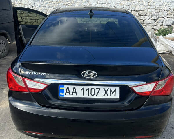 Черный Хендай Соната, объемом двигателя 2.36 л и пробегом 178 тыс. км за 7000 $, фото 2 на Automoto.ua