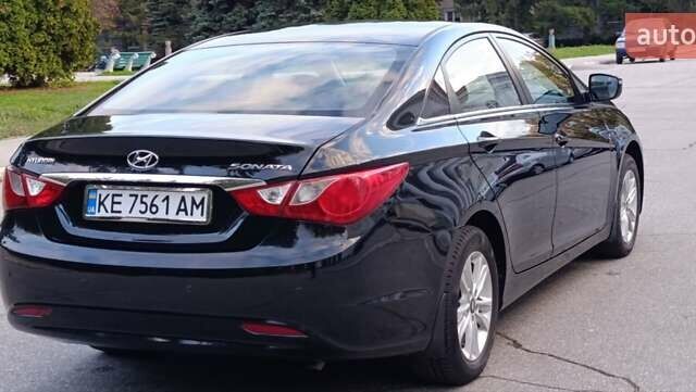 Хендай Соната 2011 в Желтых Водах на Automoto.ua Черный Хендай Соната, объемом двигателя 2 л и пробегом 133 тыс. км за 7800 $, фото 5 на Automoto.ua