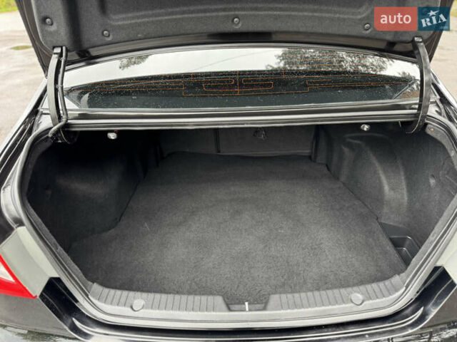 Черный Хендай Соната, объемом двигателя 2 л и пробегом 118 тыс. км за 9500 $, фото 23 на Automoto.ua