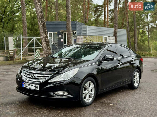 Черный Хендай Соната, объемом двигателя 2 л и пробегом 118 тыс. км за 10500 $, фото 12 на Automoto.ua