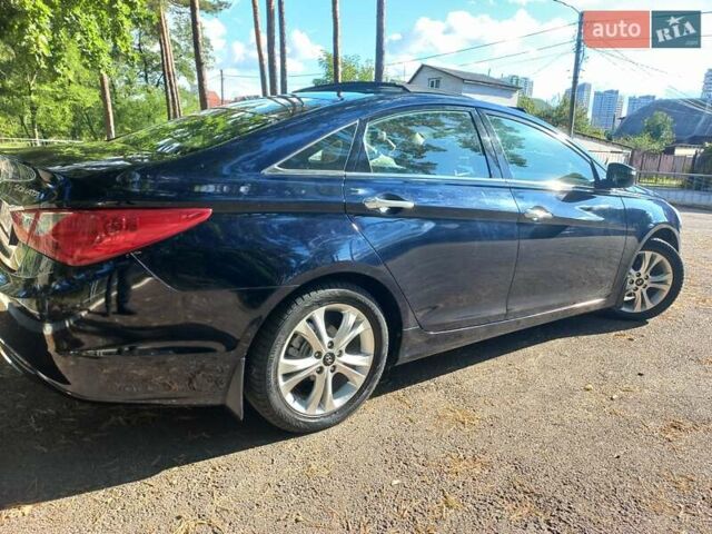 Черный Хендай Соната, объемом двигателя 2.36 л и пробегом 118 тыс. км за 9600 $, фото 106 на Automoto.ua