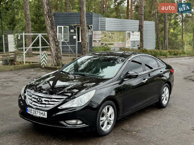 Черный Хендай Соната, объемом двигателя 2 л и пробегом 118 тыс. км за 10500 $, фото 7 на Automoto.ua