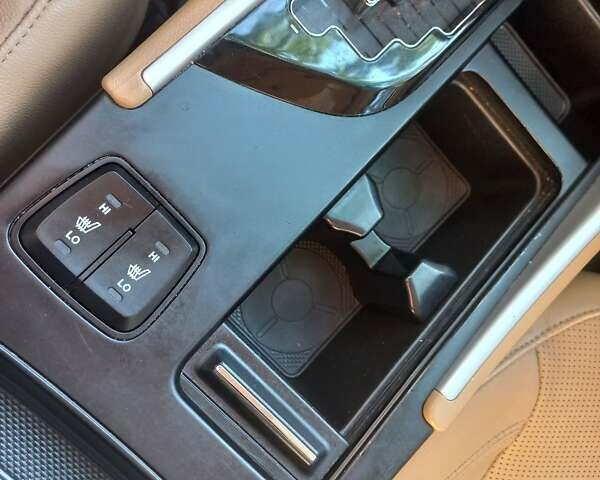 Черный Хендай Соната, объемом двигателя 2.36 л и пробегом 118 тыс. км за 9600 $, фото 72 на Automoto.ua