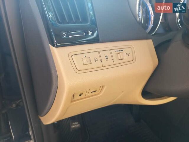 Черный Хендай Соната, объемом двигателя 2.36 л и пробегом 118 тыс. км за 9600 $, фото 76 на Automoto.ua