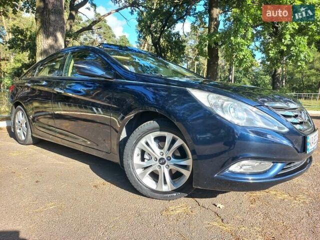 Черный Хендай Соната, объемом двигателя 2.36 л и пробегом 118 тыс. км за 9600 $, фото 119 на Automoto.ua