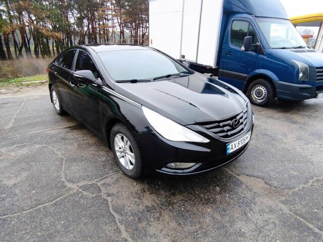 Черный Хендай Соната, объемом двигателя 2 л и пробегом 292 тыс. км за 7000 $, фото 2 на Automoto.ua