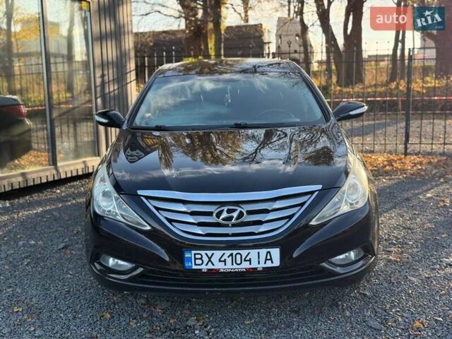 Чорний Хендай Соната, об'ємом двигуна 2.36 л та пробігом 260 тис. км за 8700 $, фото 12 на Automoto.ua