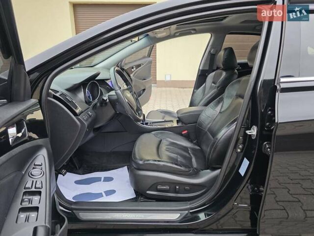 Чорний Хендай Соната, об'ємом двигуна 2.4 л та пробігом 193 тис. км за 7999 $, фото 40 на Automoto.ua