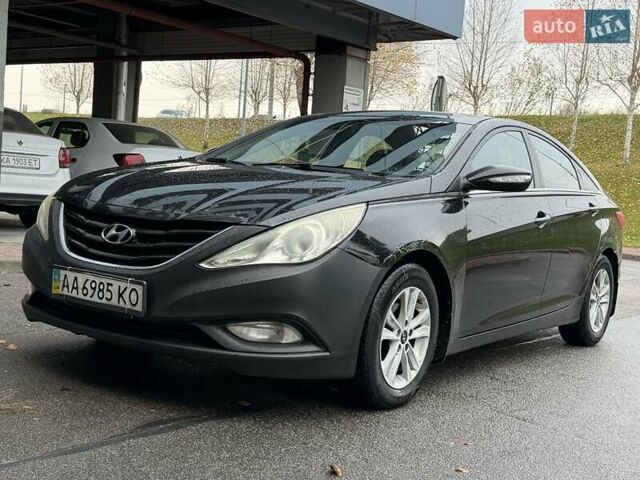 Черный Хендай Соната, объемом двигателя 2 л и пробегом 200 тыс. км за 5999 $, фото 21 на Automoto.ua