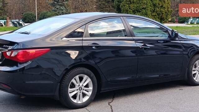 Хендай Соната 2011 в Желтых Водах на Automoto.ua Черный Хендай Соната, объемом двигателя 2 л и пробегом 133 тыс. км за 7800 $, фото 4 на Automoto.ua