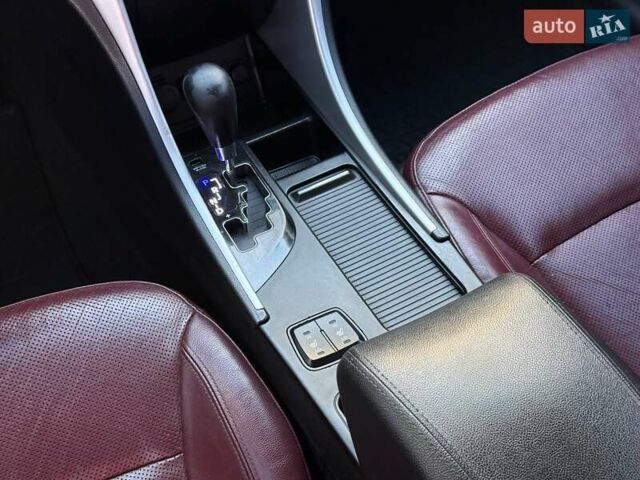 Чорний Хендай Соната, об'ємом двигуна 2.36 л та пробігом 260 тис. км за 8700 $, фото 31 на Automoto.ua