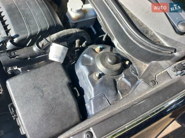 Черный Хендай Соната, объемом двигателя 2.36 л и пробегом 118 тыс. км за 9600 $, фото 88 на Automoto.ua