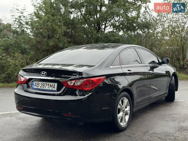 Черный Хендай Соната, объемом двигателя 2 л и пробегом 118 тыс. км за 10500 $, фото 1 на Automoto.ua