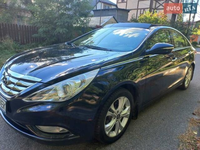 Черный Хендай Соната, объемом двигателя 2.36 л и пробегом 118 тыс. км за 9600 $, фото 3 на Automoto.ua