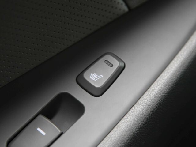 Черный Хендай Соната, объемом двигателя 2.4 л и пробегом 196 тыс. км за 9800 $, фото 23 на Automoto.ua