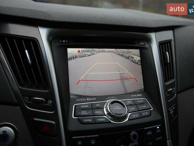 Черный Хендай Соната, объемом двигателя 2.36 л и пробегом 196 тыс. км за 9800 $, фото 15 на Automoto.ua