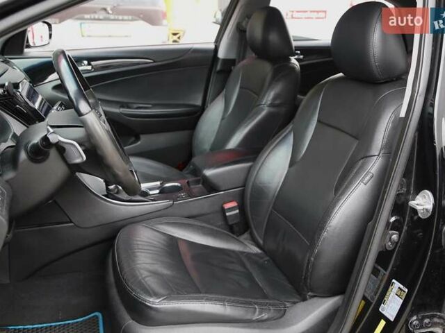 Хендай Соната 2012 в Киеве на Automoto.ua Черный Хендай Соната, объемом двигателя 2 л и пробегом 180 тыс. км за 9000 $, фото 8 на Automoto.ua