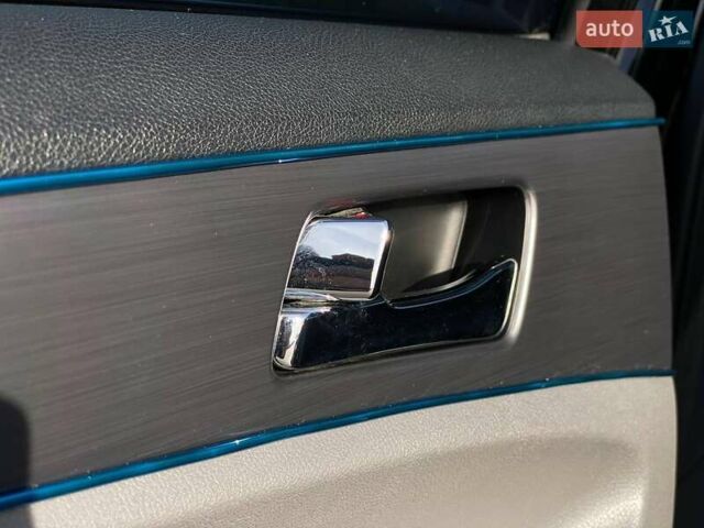 Чорний Хендай Соната, об'ємом двигуна 2.36 л та пробігом 198 тис. км за 8990 $, фото 44 на Automoto.ua