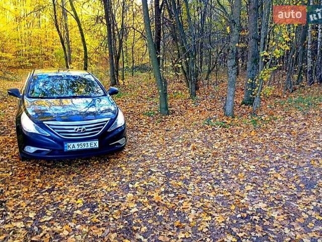 Черный Хендай Соната, объемом двигателя 2 л и пробегом 380 тыс. км за 7350 $, фото 2 на Automoto.ua