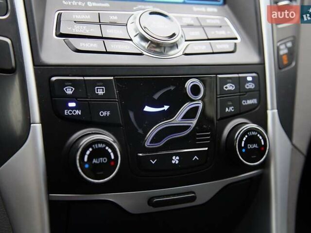 Черный Хендай Соната, объемом двигателя 2.36 л и пробегом 196 тыс. км за 9800 $, фото 16 на Automoto.ua