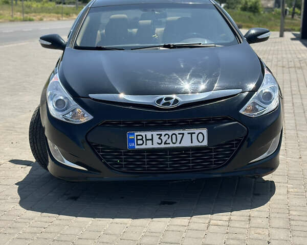Чорний Хендай Соната, об'ємом двигуна 2.4 л та пробігом 174 тис. км за 9000 $, фото 7 на Automoto.ua