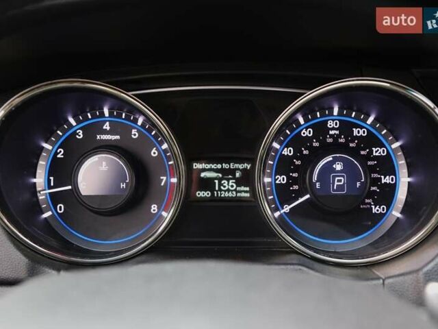 Хендай Соната 2012 в Киеве на Automoto.ua Черный Хендай Соната, объемом двигателя 2 л и пробегом 180 тыс. км за 9000 $, фото 16 на Automoto.ua