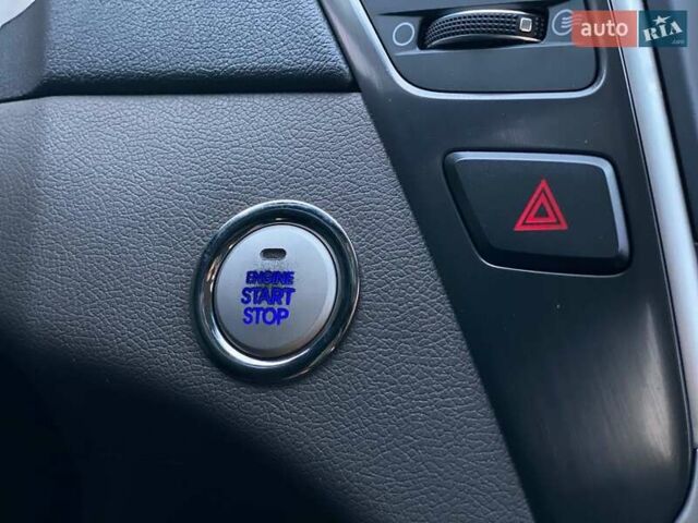 Чорний Хендай Соната, об'ємом двигуна 2.36 л та пробігом 198 тис. км за 8990 $, фото 30 на Automoto.ua