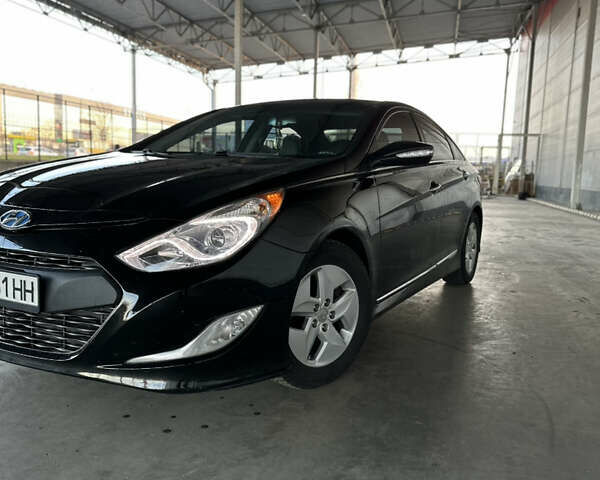 Черный Хендай Соната, объемом двигателя 2.36 л и пробегом 243 тыс. км за 8500 $, фото 19 на Automoto.ua