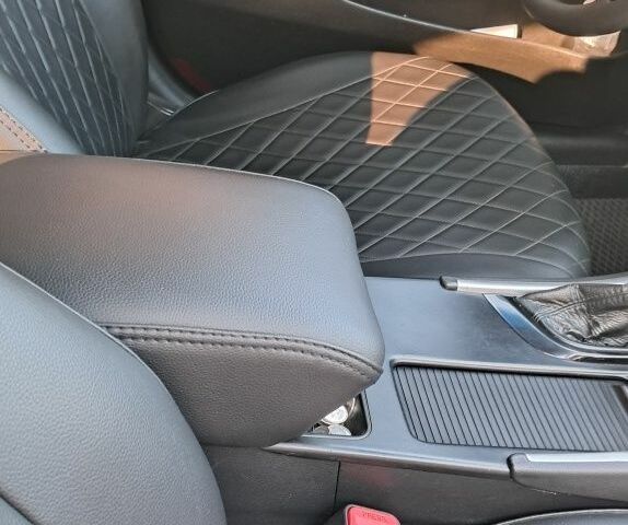 Черный Хендай Соната, объемом двигателя 2 л и пробегом 170 тыс. км за 7730 $, фото 10 на Automoto.ua