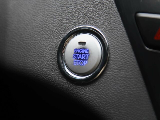 Черный Хендай Соната, объемом двигателя 2.4 л и пробегом 196 тыс. км за 9800 $, фото 18 на Automoto.ua