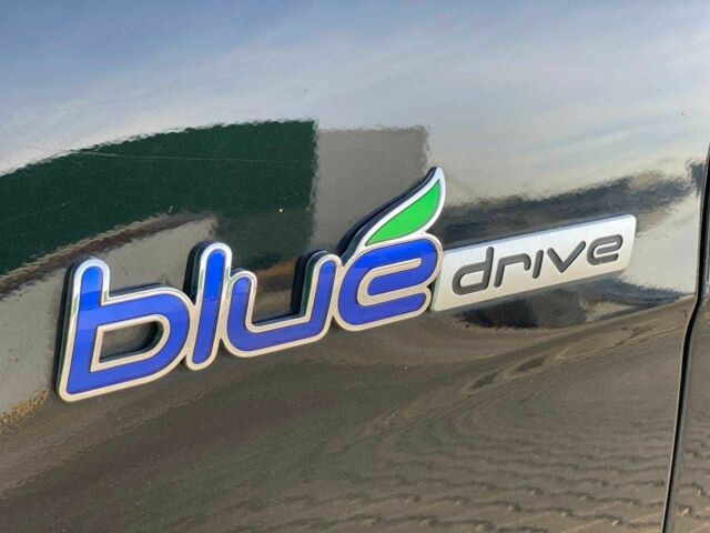 Черный Хендай Соната, объемом двигателя 2.4 л и пробегом 198 тыс. км за 8990 $, фото 10 на Automoto.ua