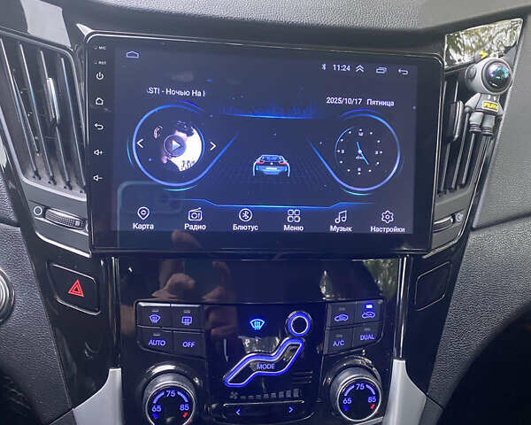 Чорний Хендай Соната, об'ємом двигуна 2 л та пробігом 200 тис. км за 9000 $, фото 10 на Automoto.ua