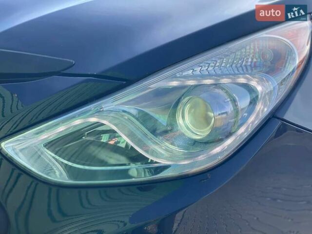 Чорний Хендай Соната, об'ємом двигуна 2.36 л та пробігом 198 тис. км за 8990 $, фото 17 на Automoto.ua