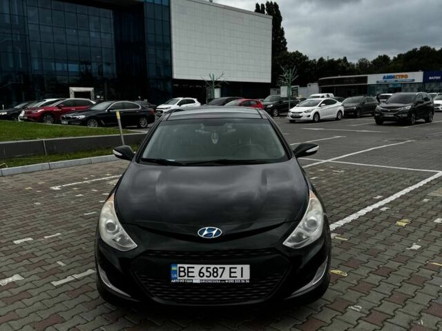 Чорний Хендай Соната, об'ємом двигуна 2.4 л та пробігом 260 тис. км за 8300 $, фото 1 на Automoto.ua