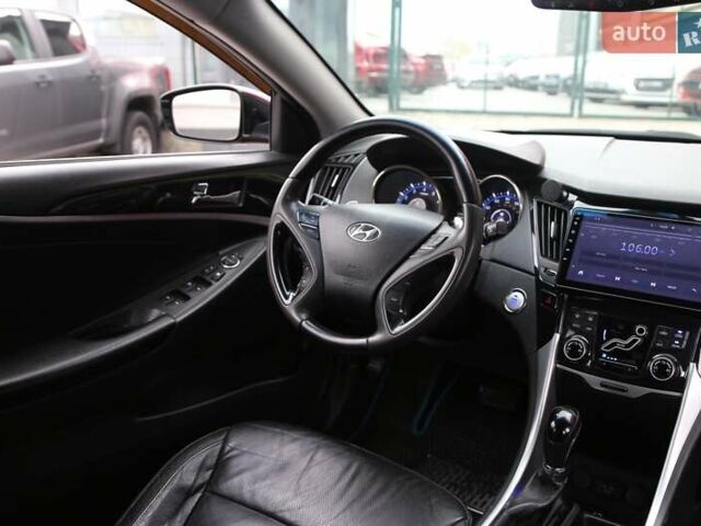 Хендай Соната 2012 в Киеве на Automoto.ua Черный Хендай Соната, объемом двигателя 2 л и пробегом 180 тыс. км за 9000 $, фото 12 на Automoto.ua