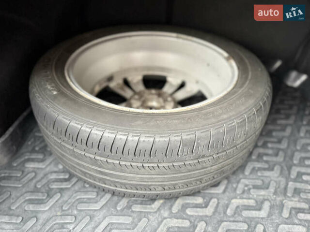 Черный Хендай Соната, объемом двигателя 2.4 л и пробегом 188 тыс. км за 12000 $, фото 33 на Automoto.ua